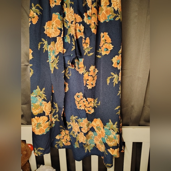 Orange and Blue Ruffled Sundress with Flutter Sleeves - Picture 2 of 8